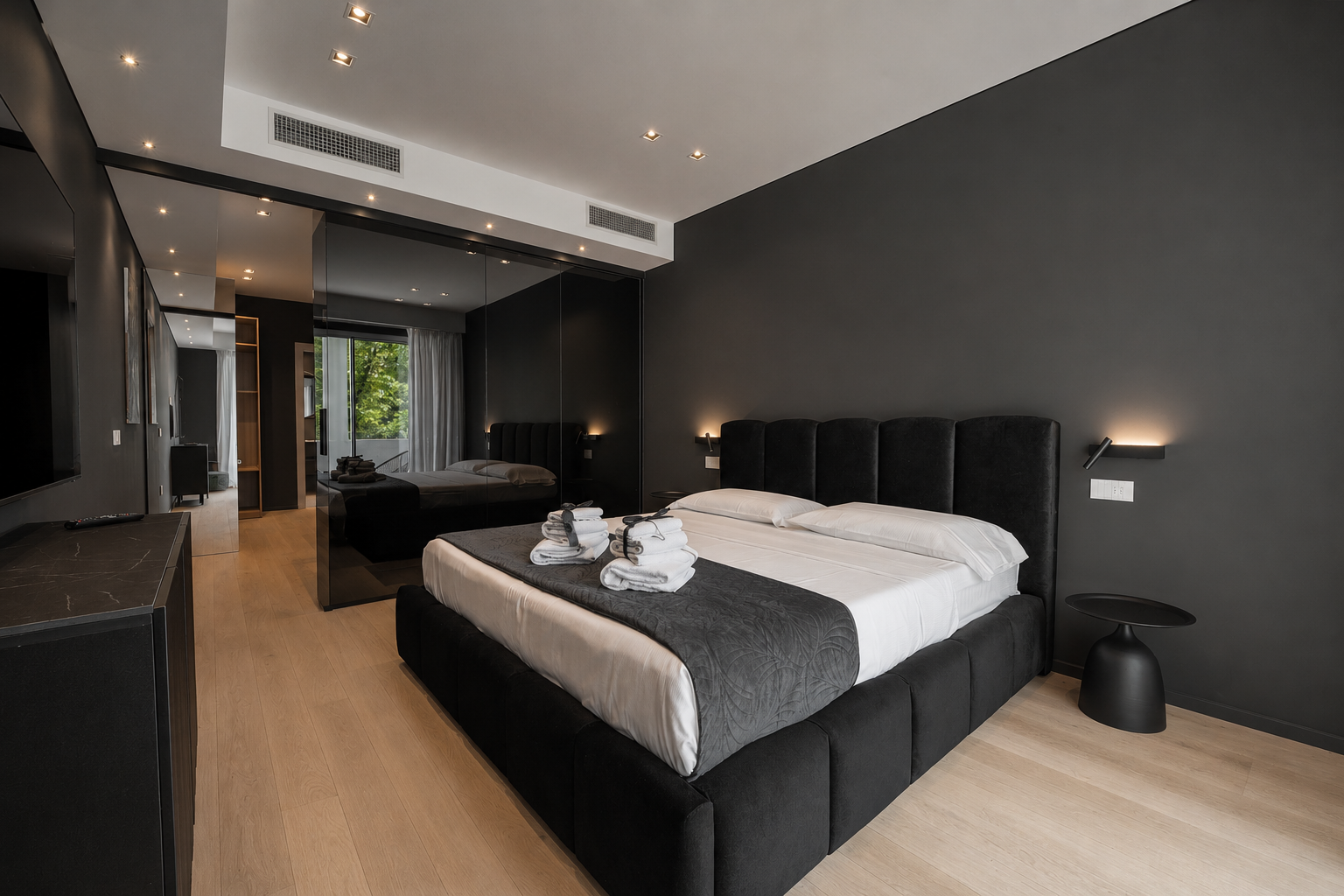Suite Spectre